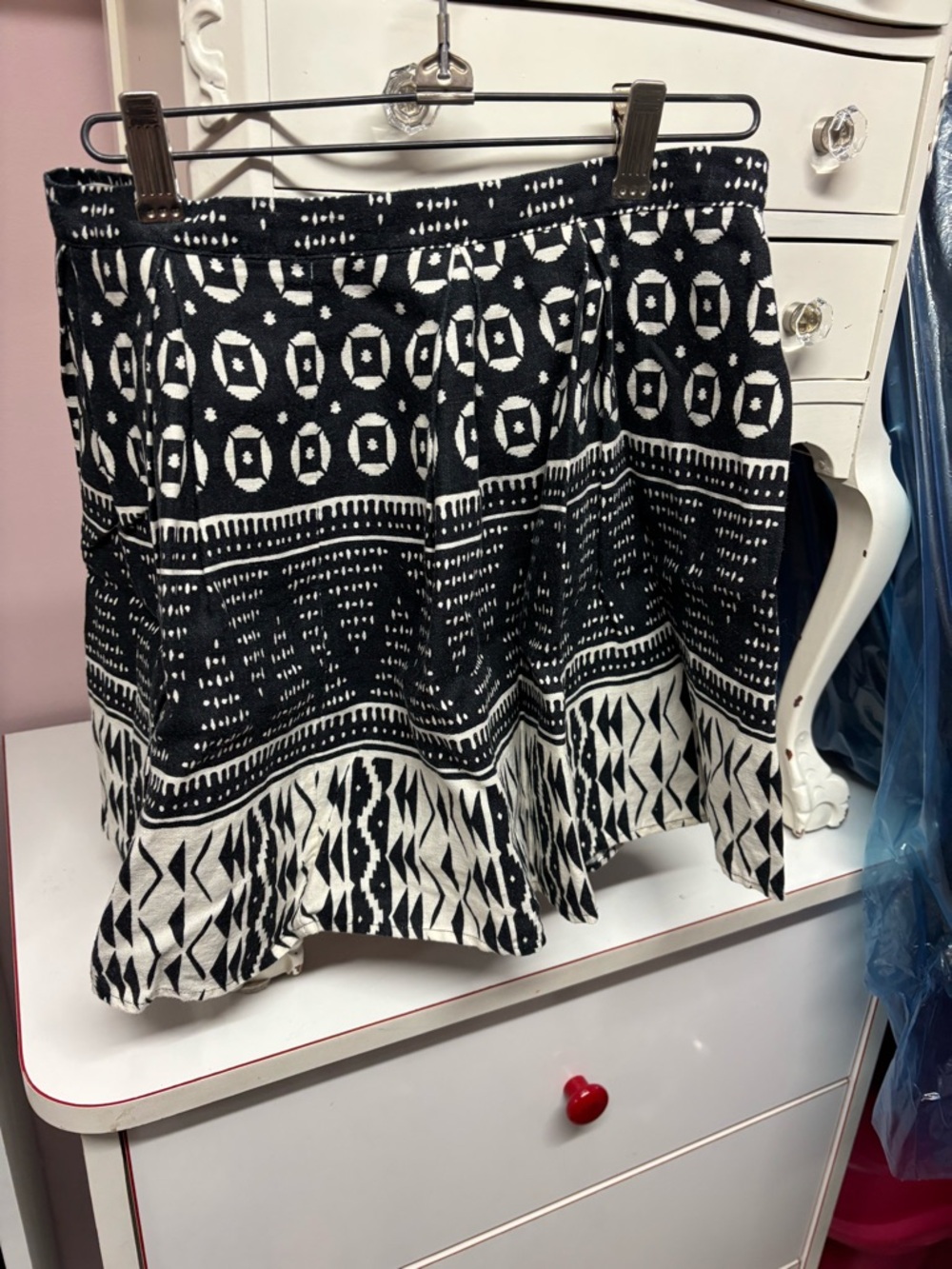 Forever 21 Black & White Printed Skater Skirt
